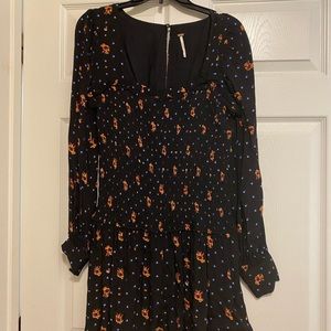 NEW-FREE PEOPLE ELASTIC WAIST/BUST SIZE MEDIUM, BLACK WITH BURNT ORANGE PRINT